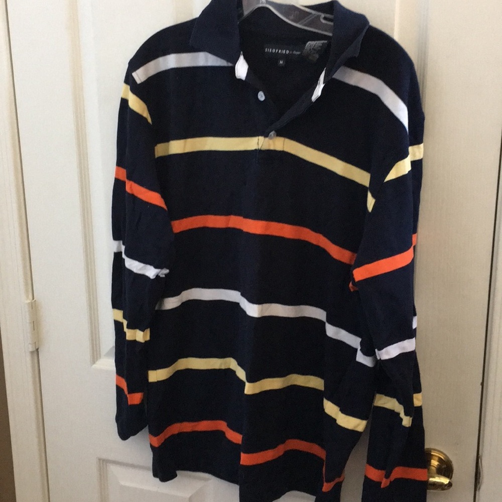 FINAL MARKDOWN Men’s Siegfried and company polo shirt medium